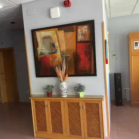 Hotel La Guindal 2*